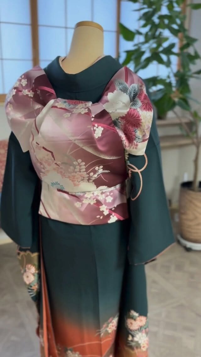 Instagram post from honjokimono. This post is in position 2.